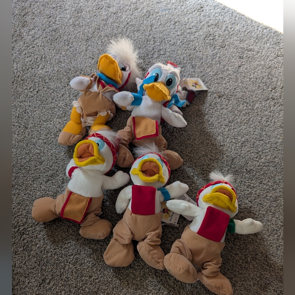 Disney Vintage Frontierland Donald Duck Set